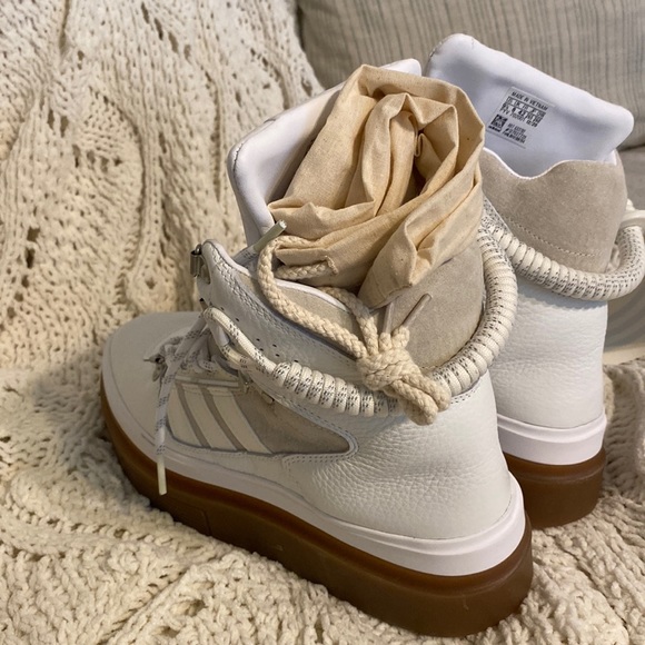 IVY PARK x ADIDAS IVP Super Sleek Boots - Picture 6 of 14
